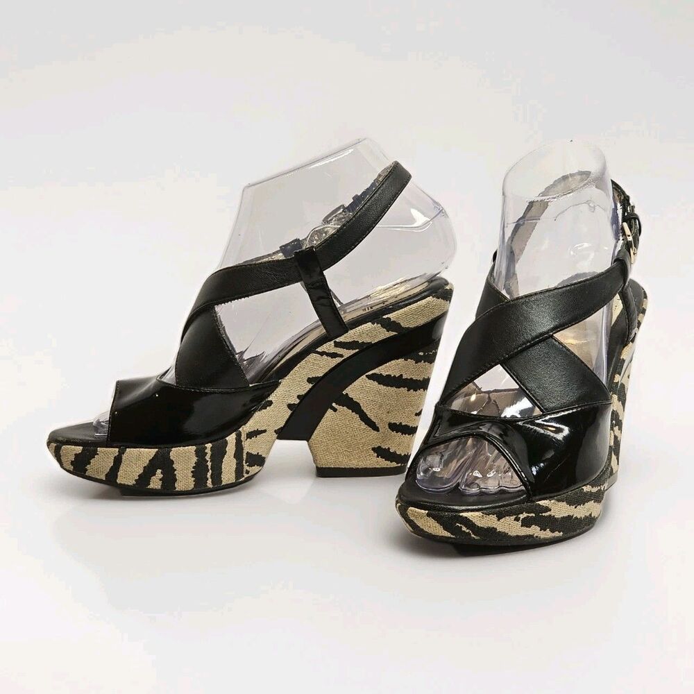 Zebra Print Wedge Sandals Black Leather Strappy Platform Peep Toe Heels 6M - Picture 4 of 9